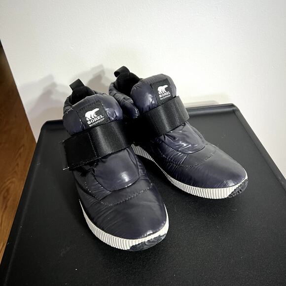 Sorel Out N About Puffy Boot - Picture 2 of 7